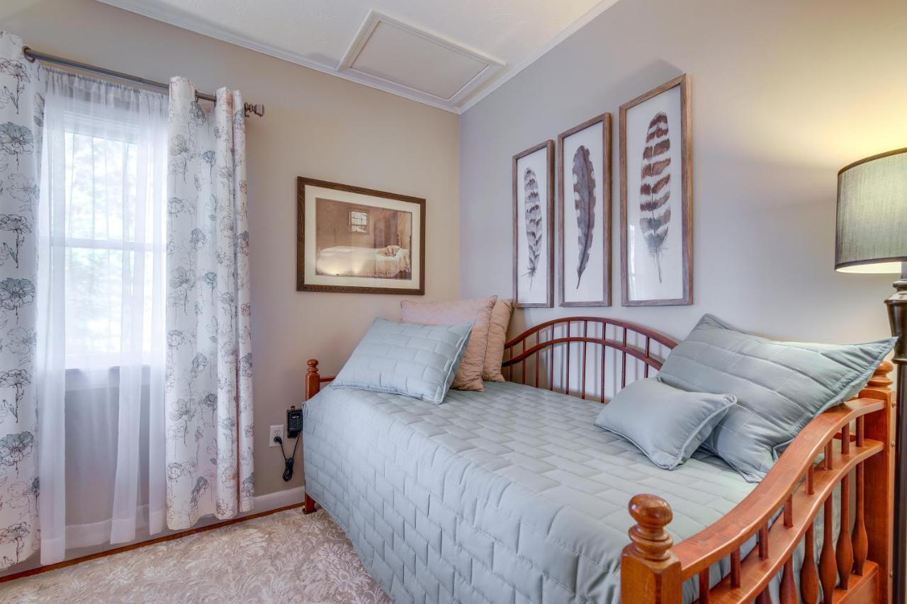 Quiet Plymouth Cottage On Great South Pond! 외부 사진